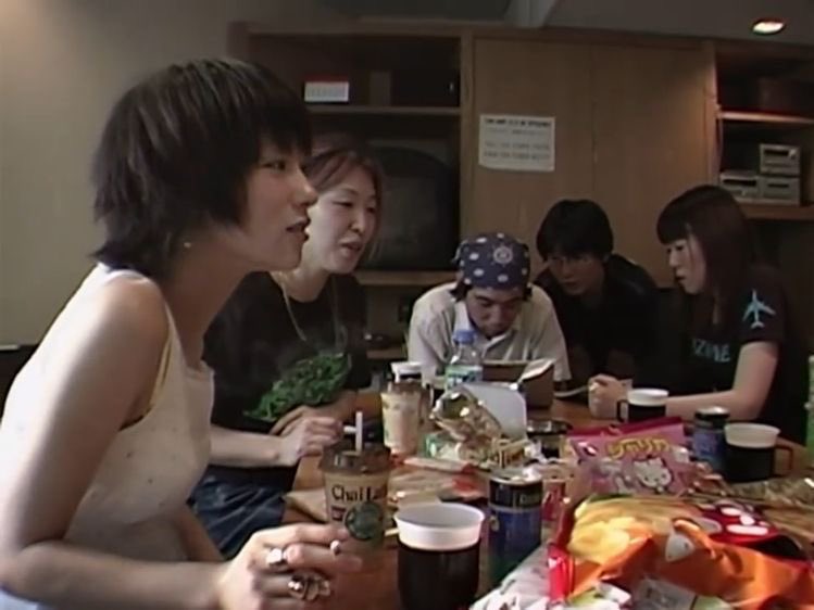 おみね tweet media