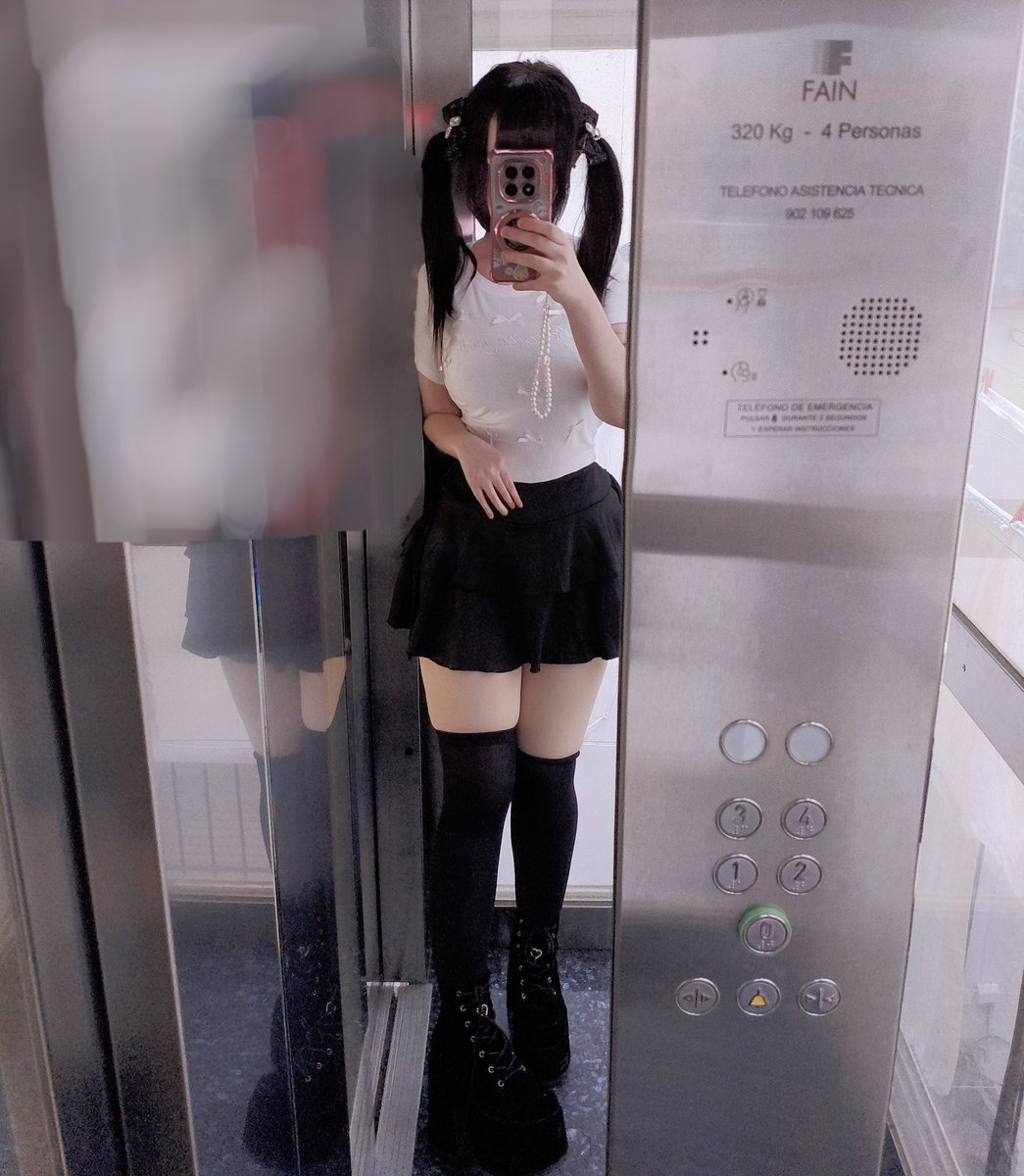 miu Ი︵𐑼💮 tweet media