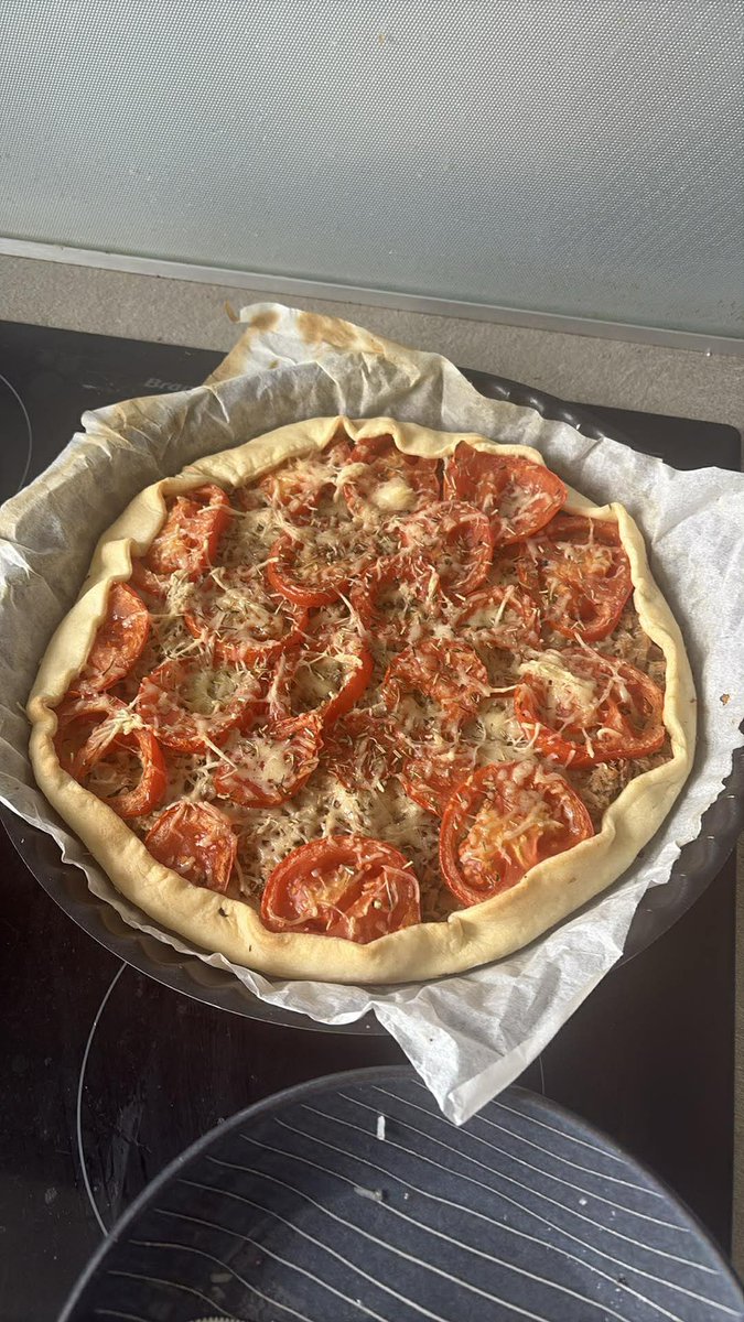 ស្នេហា tweet media