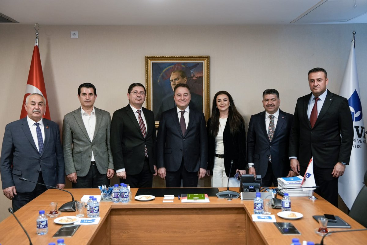 AnadoluBasınBirliği tweet media