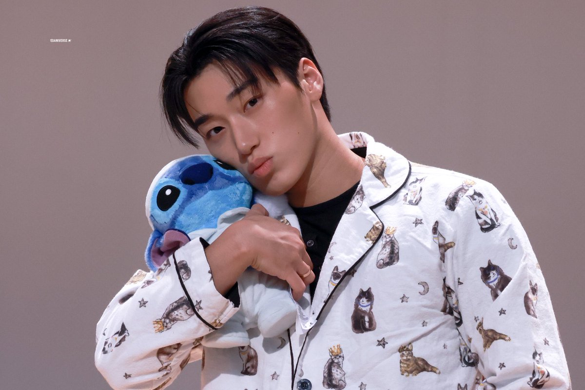 liz 🦝 tweet media