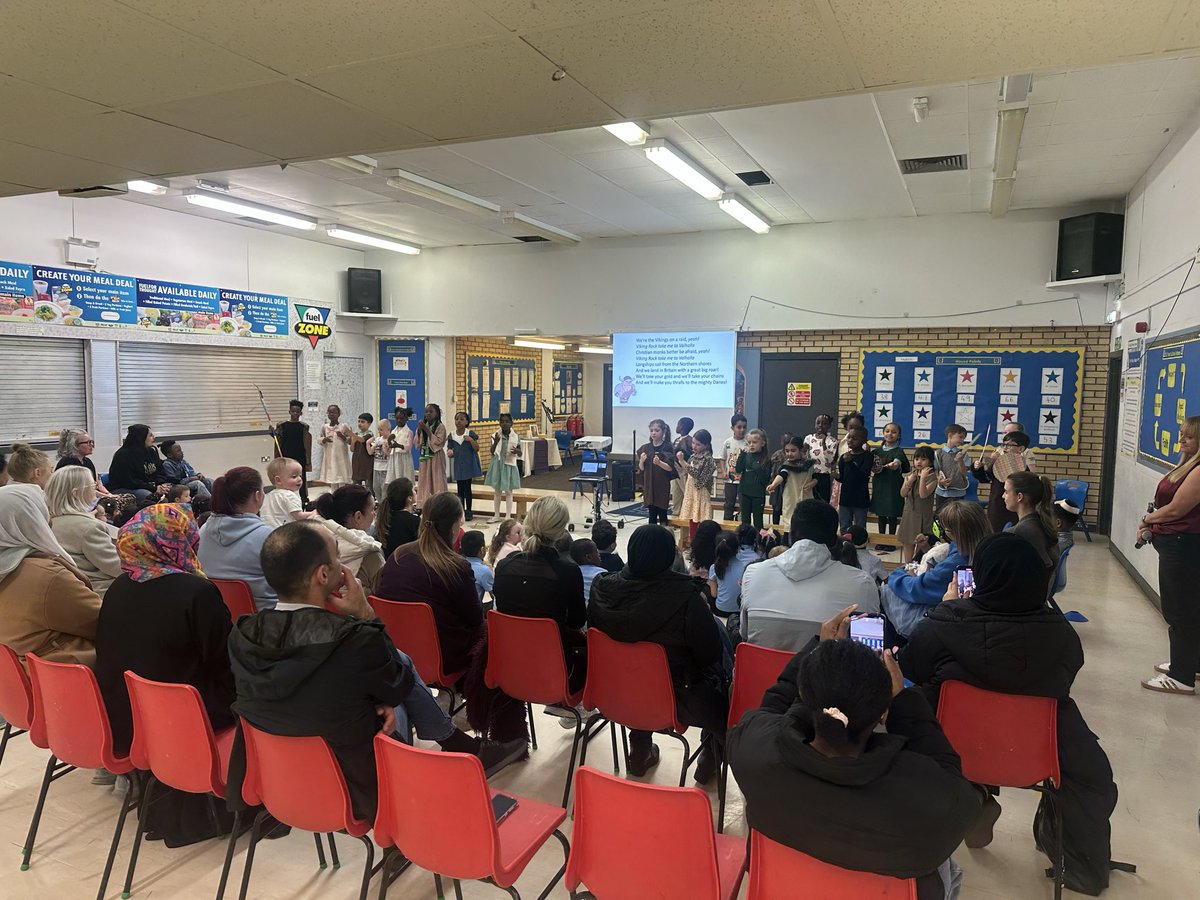 St Paul's Primary School tweet media