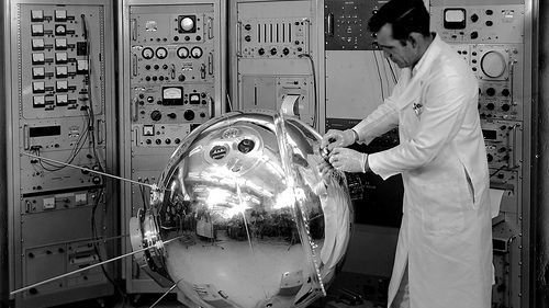 REINDUSTRIALIZE SUMMIT tweet media