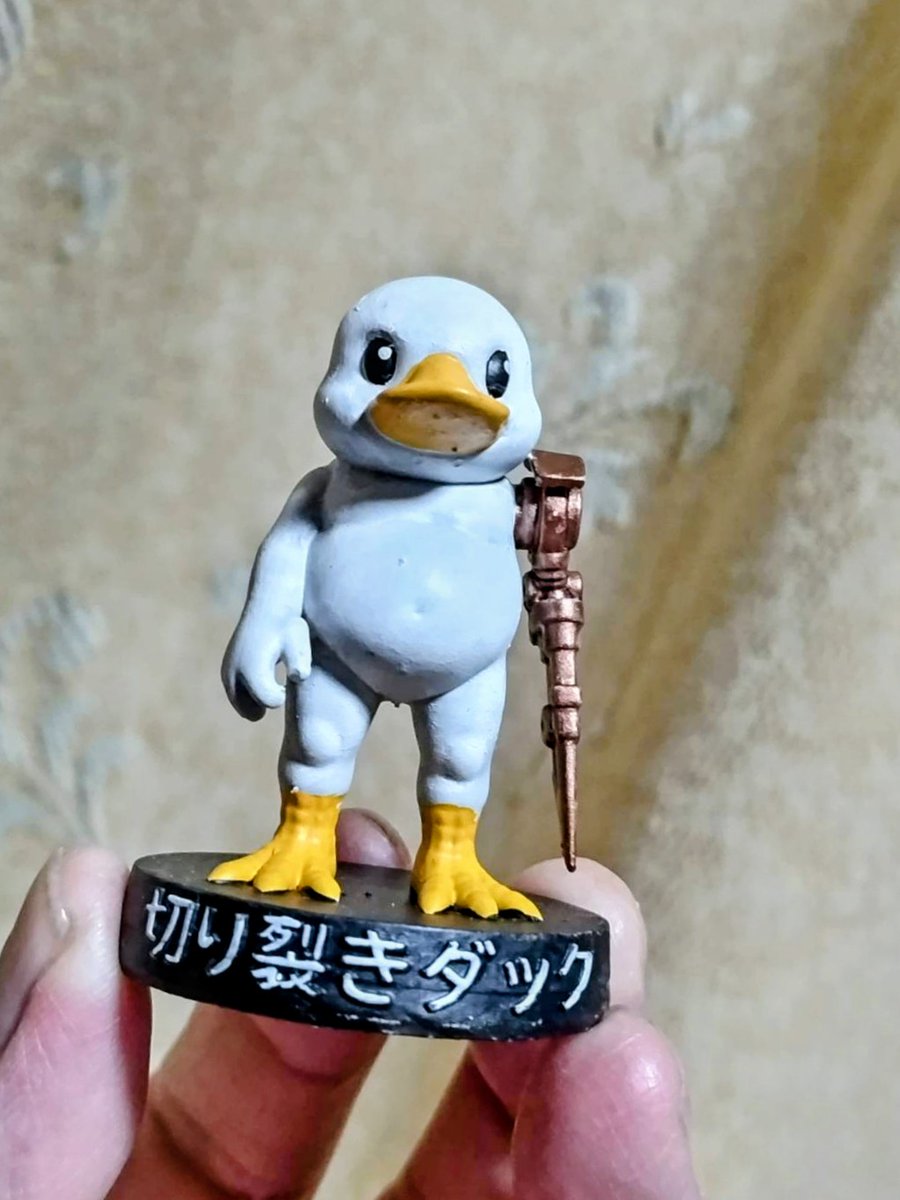 4/5GWCで彫刻ワークショップ卓<a href="/Chokokuworkshop/">彫刻ワークショップ</a>にて販売予定しております。よろしくお願い致します。
#GWC
#Blender
#VRスカルプト
#彫刻
#造形