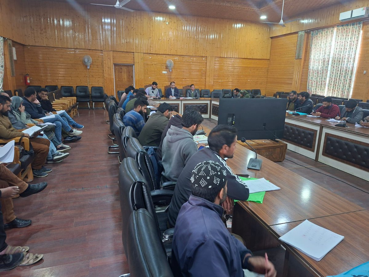 Sub Divisional Magistrate Sumbal tweet media