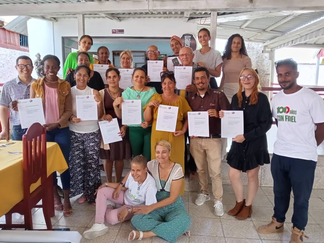 🎖️ Reconocemos a quienes, con su apoyo constante, impulsan el trabajo de la UJC en la Universidad.
Su compromiso y entrega son clave en la formación de una juventud más consciente y participativa. 💪✨
#UJC64 #JuventudEnAcción