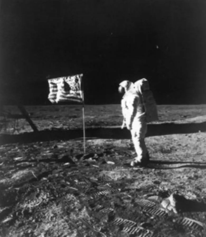 1969, USA stepped on the moon, USA citizens felt excited, filled with pride. The moment brought everyone together. My mom wrote this letter
🇺🇸I love our great nation 
#moon #moonlanding  <a href="/NASAKennedy/">NASA's Kennedy Space Center</a> <a href="/realDonaldTrump/">Donald J. Trump</a> <a href="/FoxNews/">Fox News</a> <a href="/NASA/">NASA</a> <a href="/USSpaceForce/">United States Space Force</a> <a href="/25NewsWEEK/">25News WEEK</a> <a href="/BretBaier/">Bret Baier</a>
