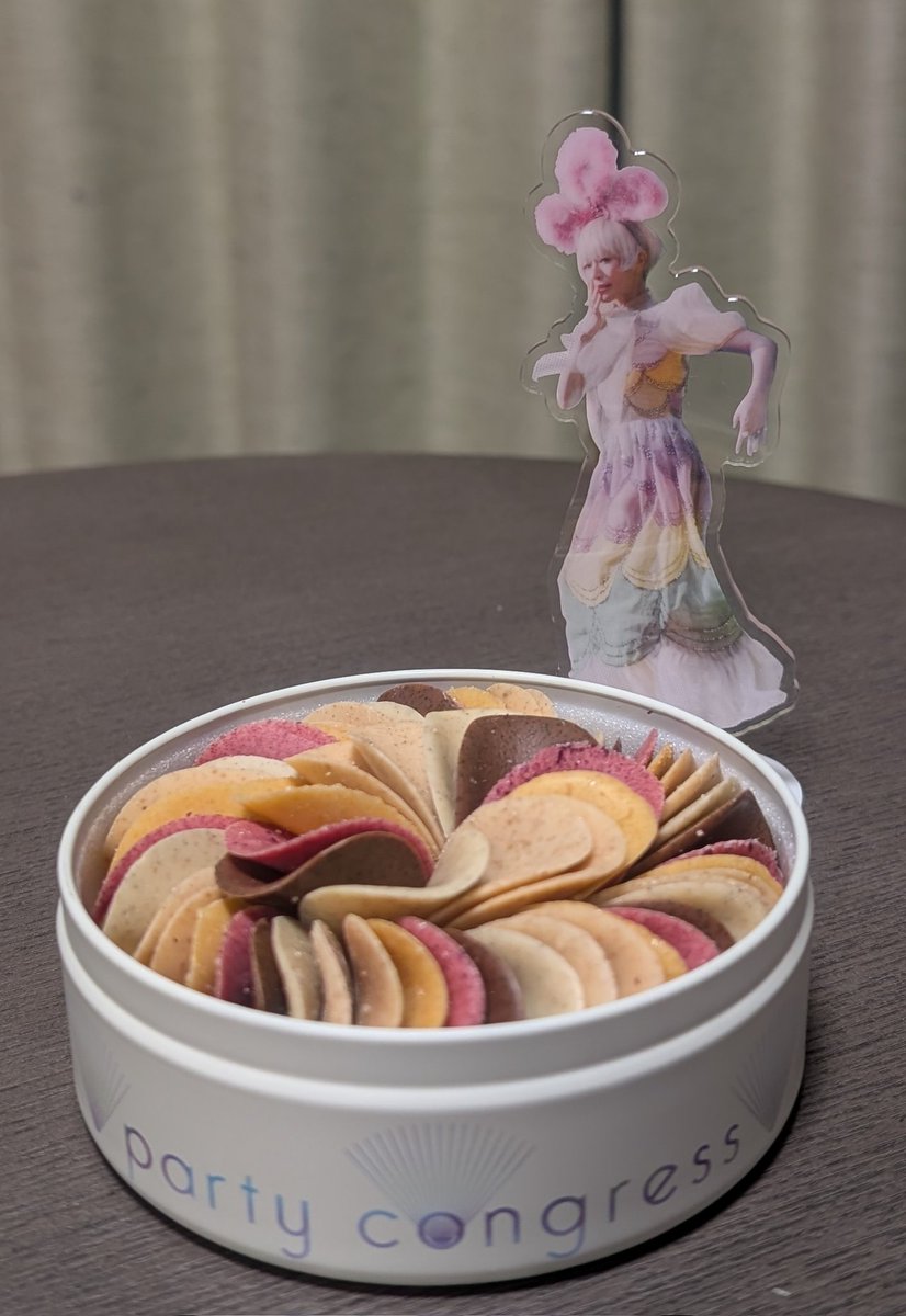 ちはろ tweet media