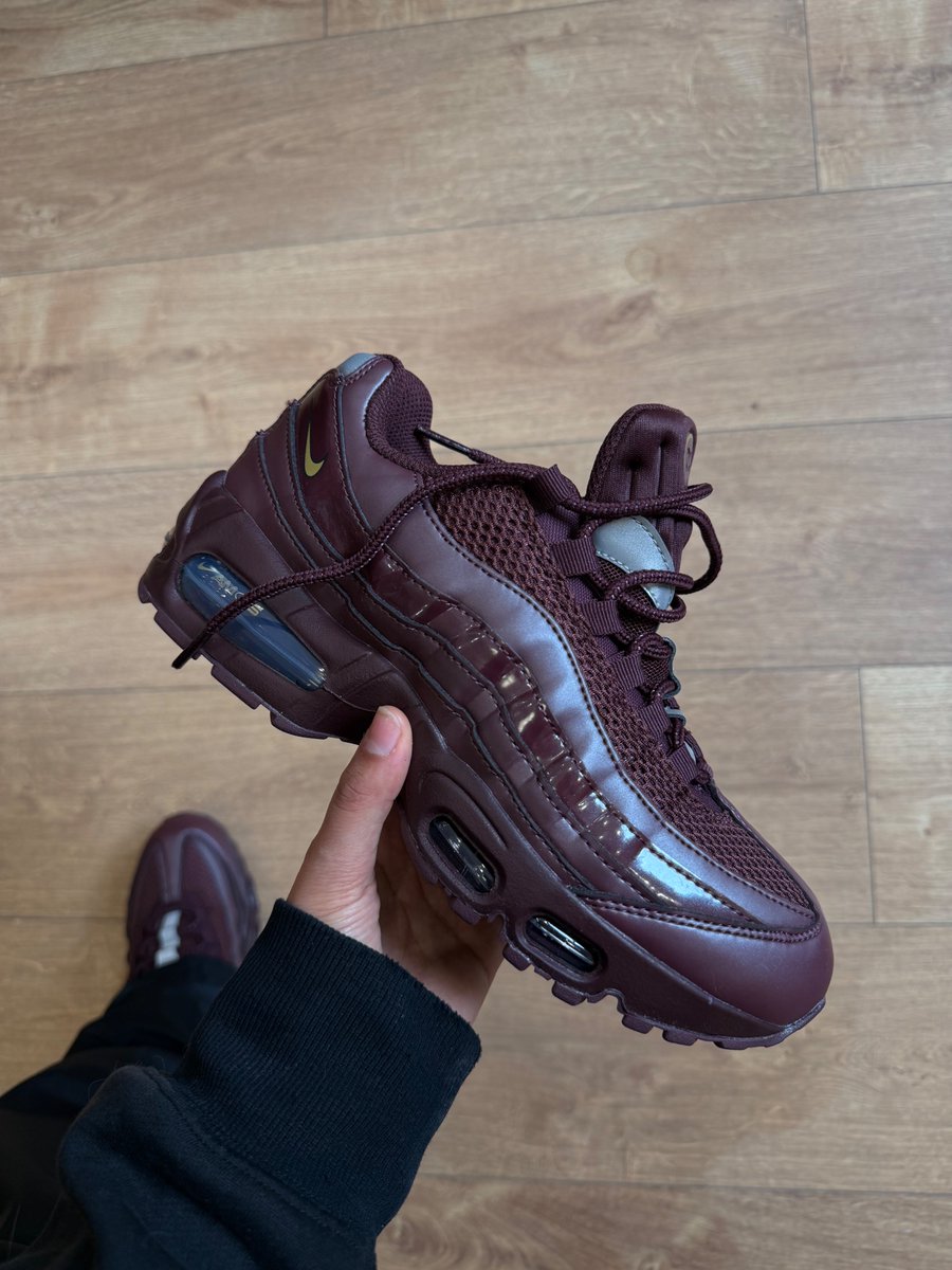 LONGUE VIE À TOUS MENNÉS ❤️ tweet media