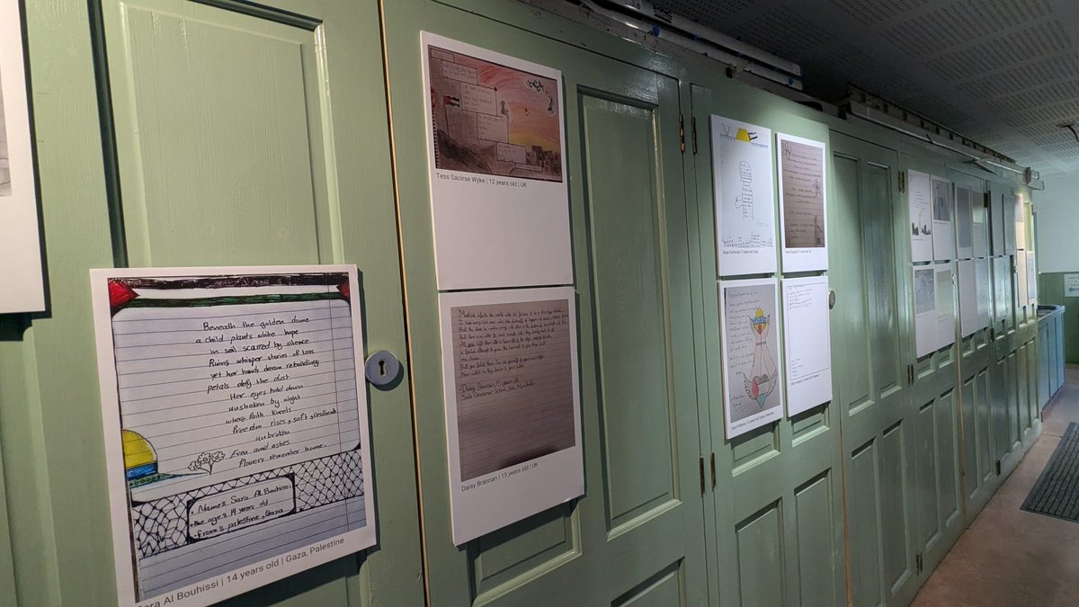 Remembering Srebrenica tweet media