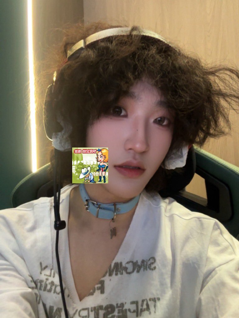 鸡肉 pizza tweet media