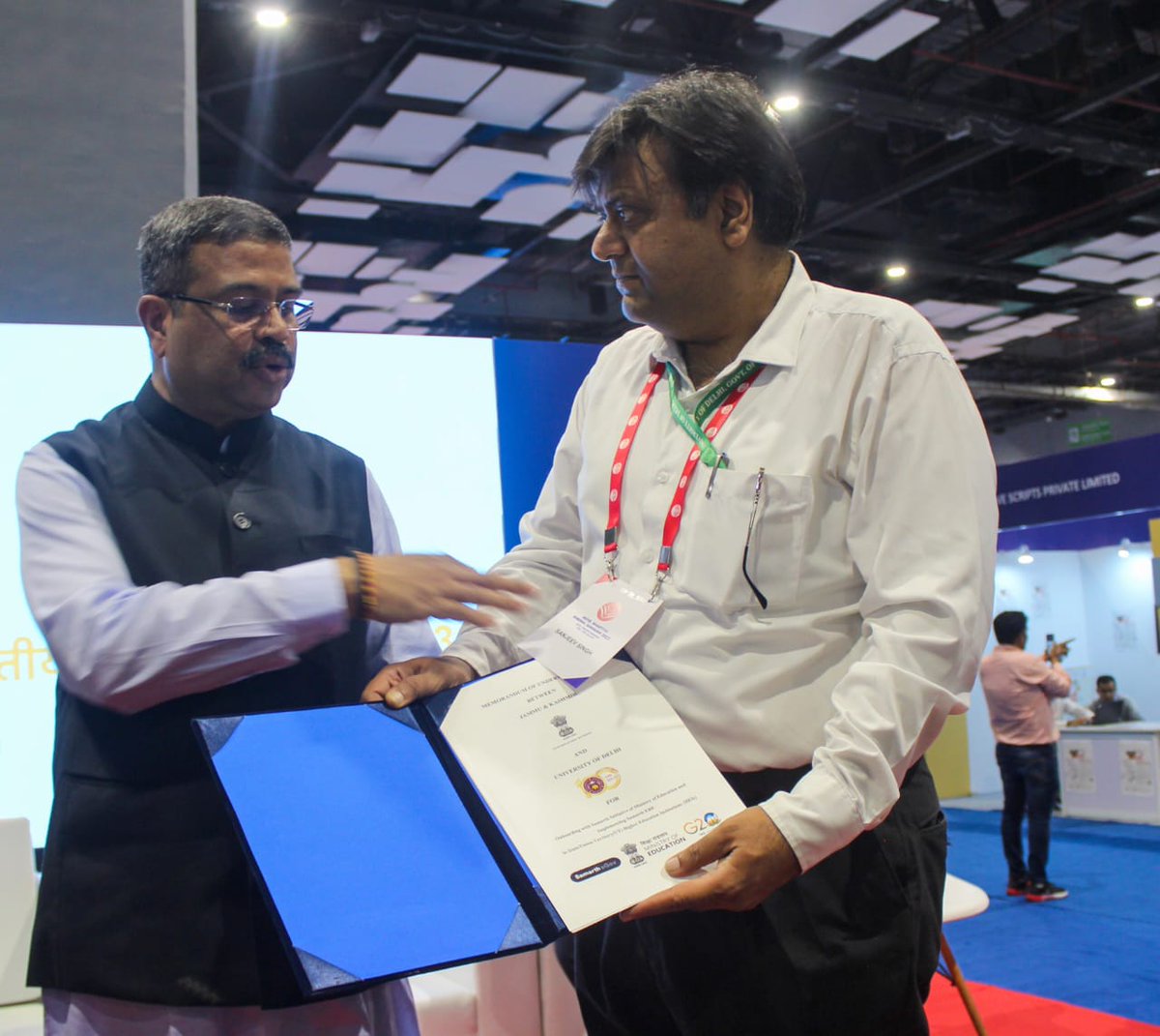 Samarth_eGov's tweet photo. 7 years of building building,evolving,delivering impact &amp; now, stepping into 8th year! Initiative of MoE, SAMARTH today powers digital infrastructure for 13,000+ HEIs driving admissions, academics &amp; employee lifecycle at scale. Onward to deeper impact &amp; innovation #HigherEd https://t.co/ubNluEj03z