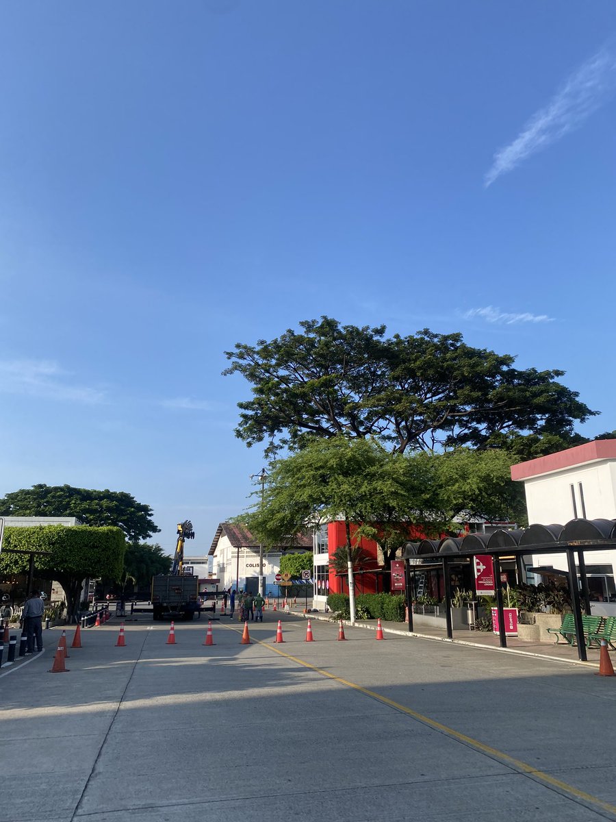 Juan Ycaza tweet media