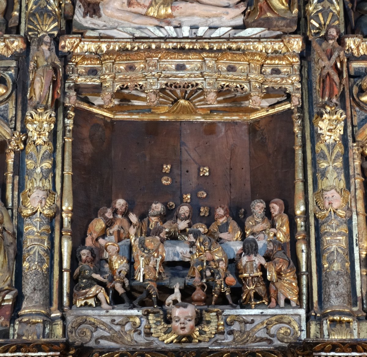 MDCLugo's tweet photo. O Renacemento na súa máxima expresión en Galicia.

A representación de Cornielles de Holanda da Última Cea na Catedral de Lugo.

Auténtica xoia patrimonial da nosa terra.

#Galicia #Renacimiento #Catedral https://t.co/vqG7Shhy71