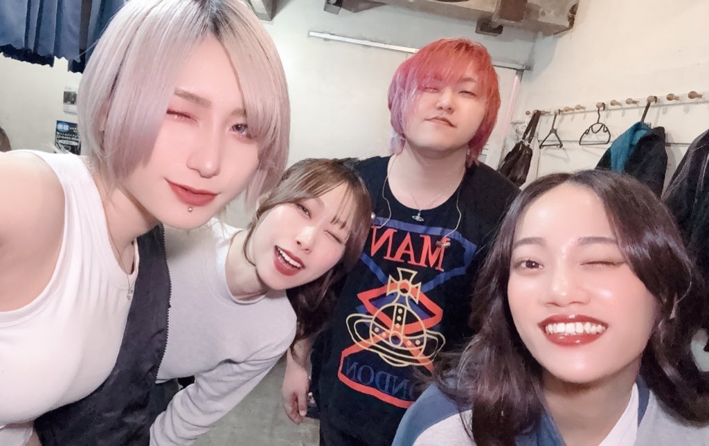 29+dimensioN.OFFICIAL tweet media