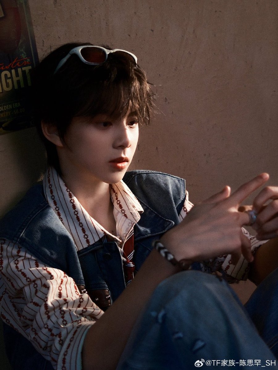 CHENSIHAN_TH tweet media