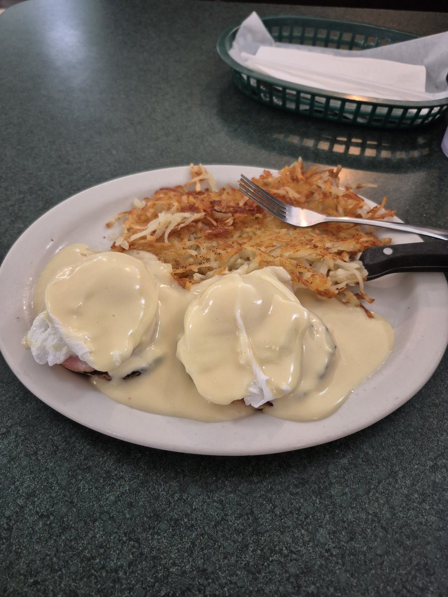 U.S. Secretary of Common Sense tweet media