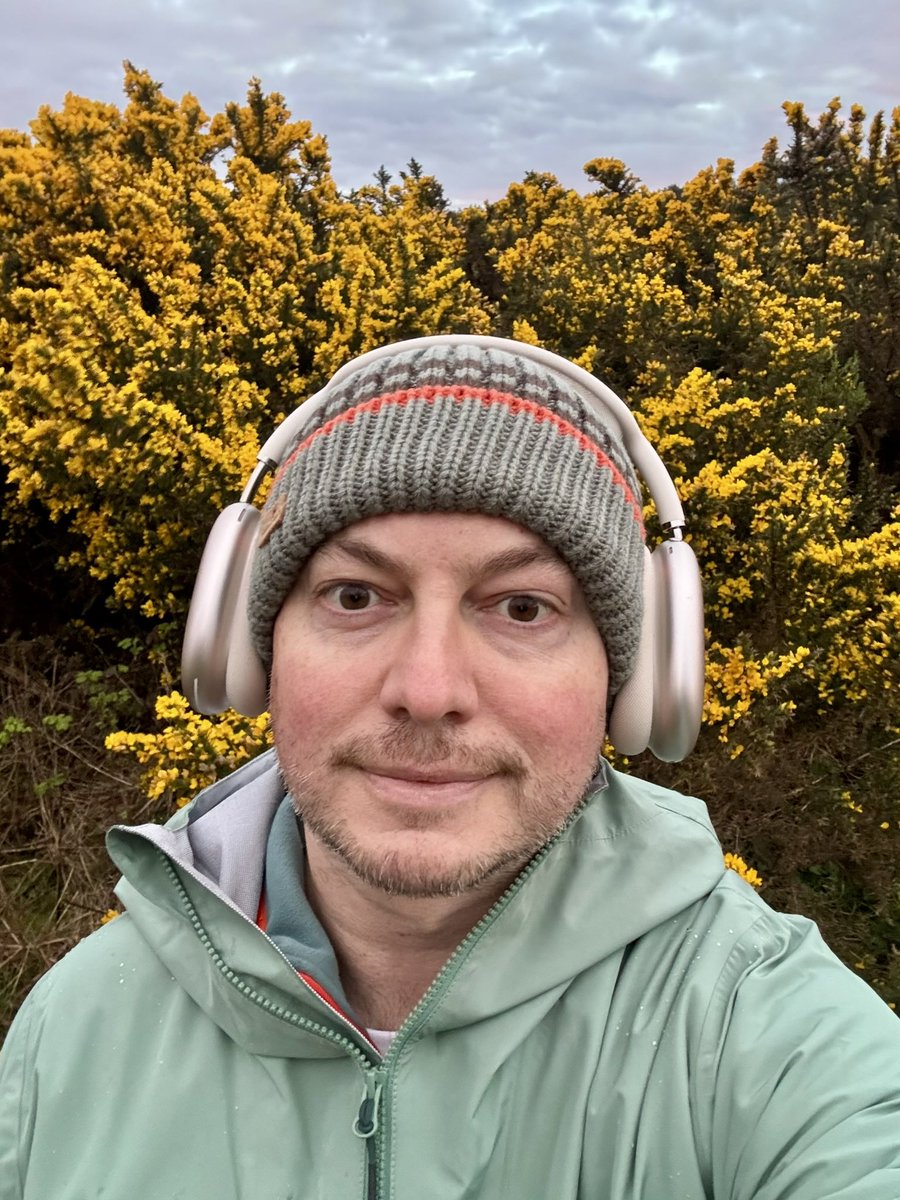 Dean Rowlands tweet media