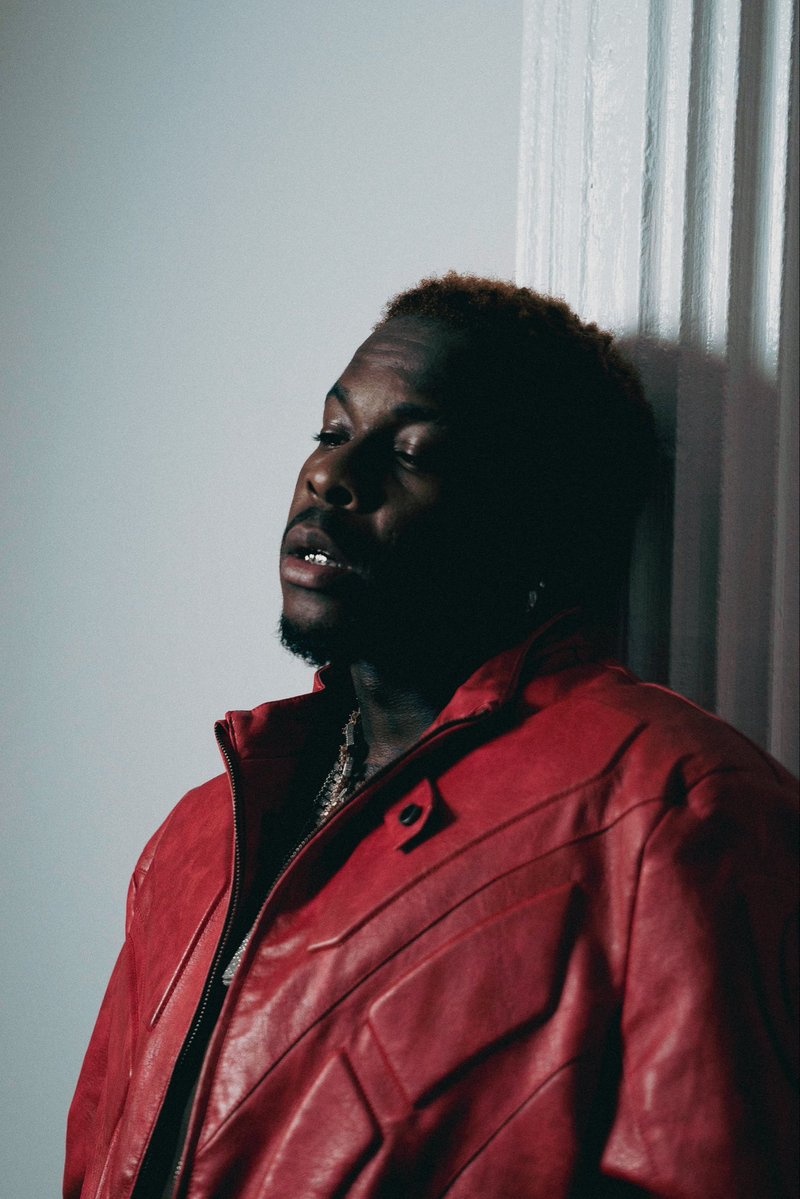 CritikMag tweet media