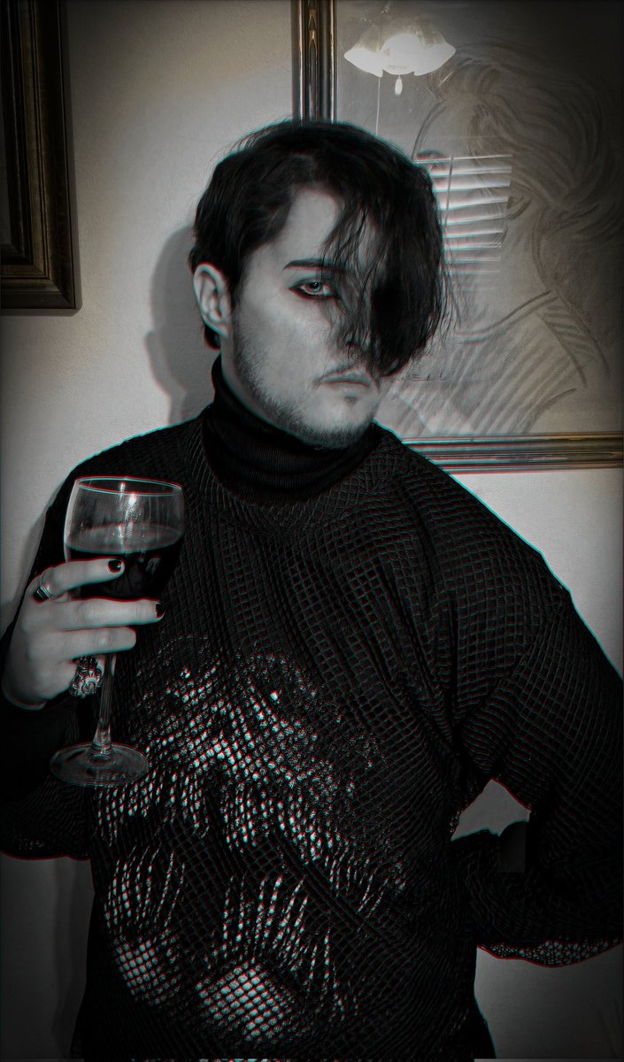 Darkiplier tweet media