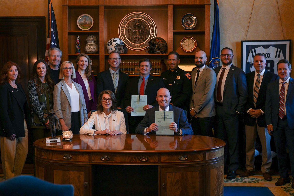 Arnold_Ventures's tweet photo. Evidence matters in public safety. 

Today, Arnold Ventures announced it will match Utah’s initial $250K investment in the Violent Crime Clearance Rate Fund under #HB137, supporting law enforcement and learning what works. 

Thanks to @GovCox and former Rep. @Clancy4Utah for their leadership. 

Read the statement here: https://t.co/rOguiPQMxA