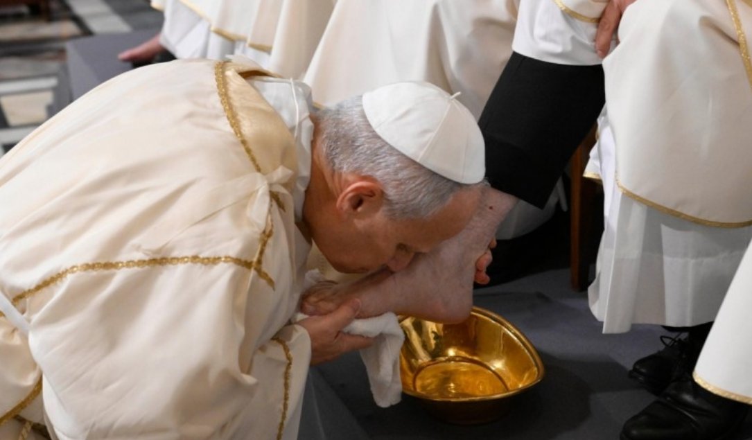 Obispado Castrense y para las FFSS de Argentina tweet media