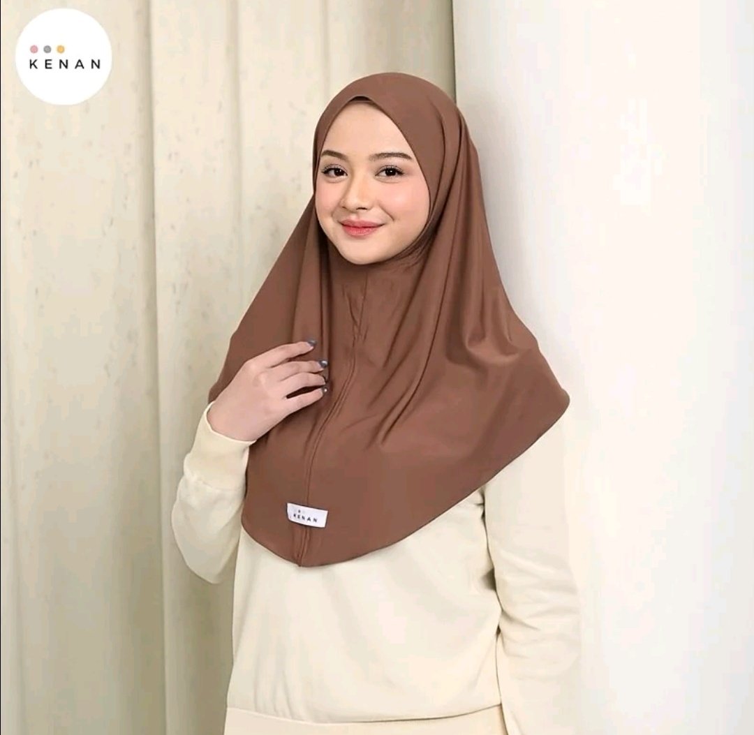 4rumiharlert's tweet photo. Murah tapi ga murahan, kebantu banget buat aku yang apa apa sat set gamau ribet, hijab instan KENAN 🥰✨ https://t.co/1mrIIOQGKG https://t.co/8csHWzxhK9