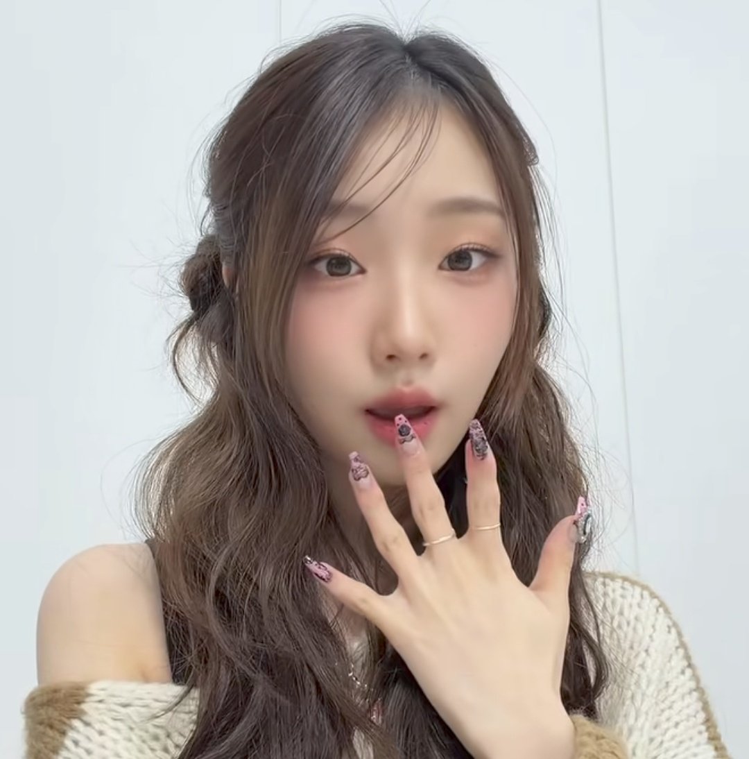 ꩜ 🪼 . may ֺ ଓׅ tweet media