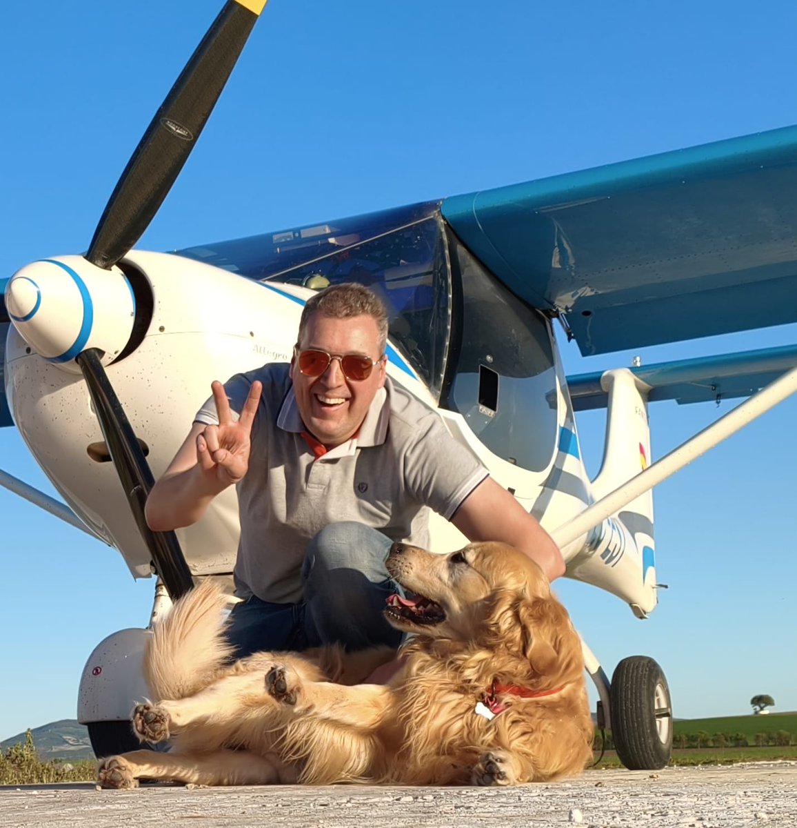 🛫@follow_me_ES🛫 tweet media