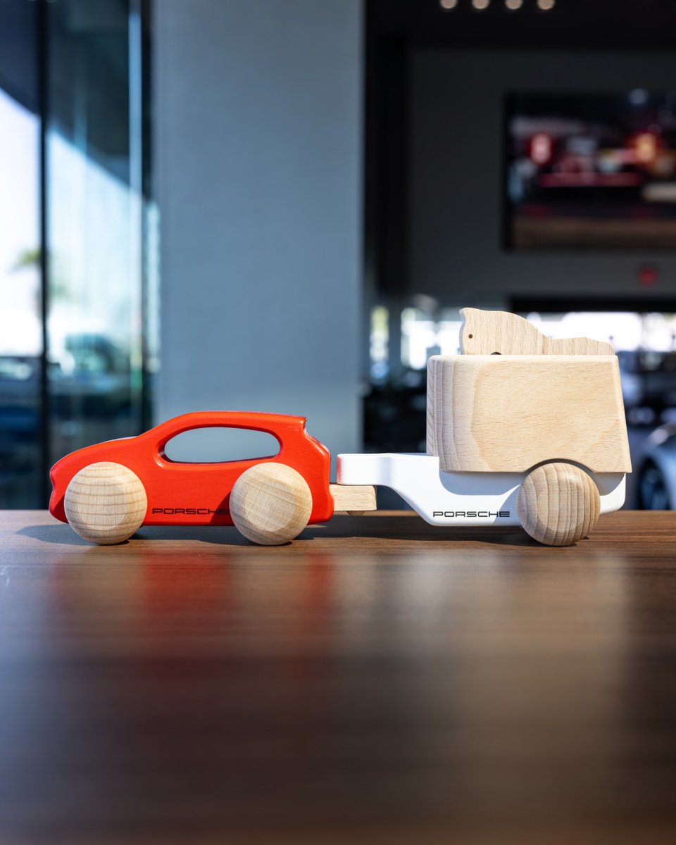 Something for the littles. 🍼❤️
#porscheontario #ontario #inlandempire #porscheusa #porschemoment #porschemoments #porschepassion #germancars #sportcars #porscheclub #porschelife