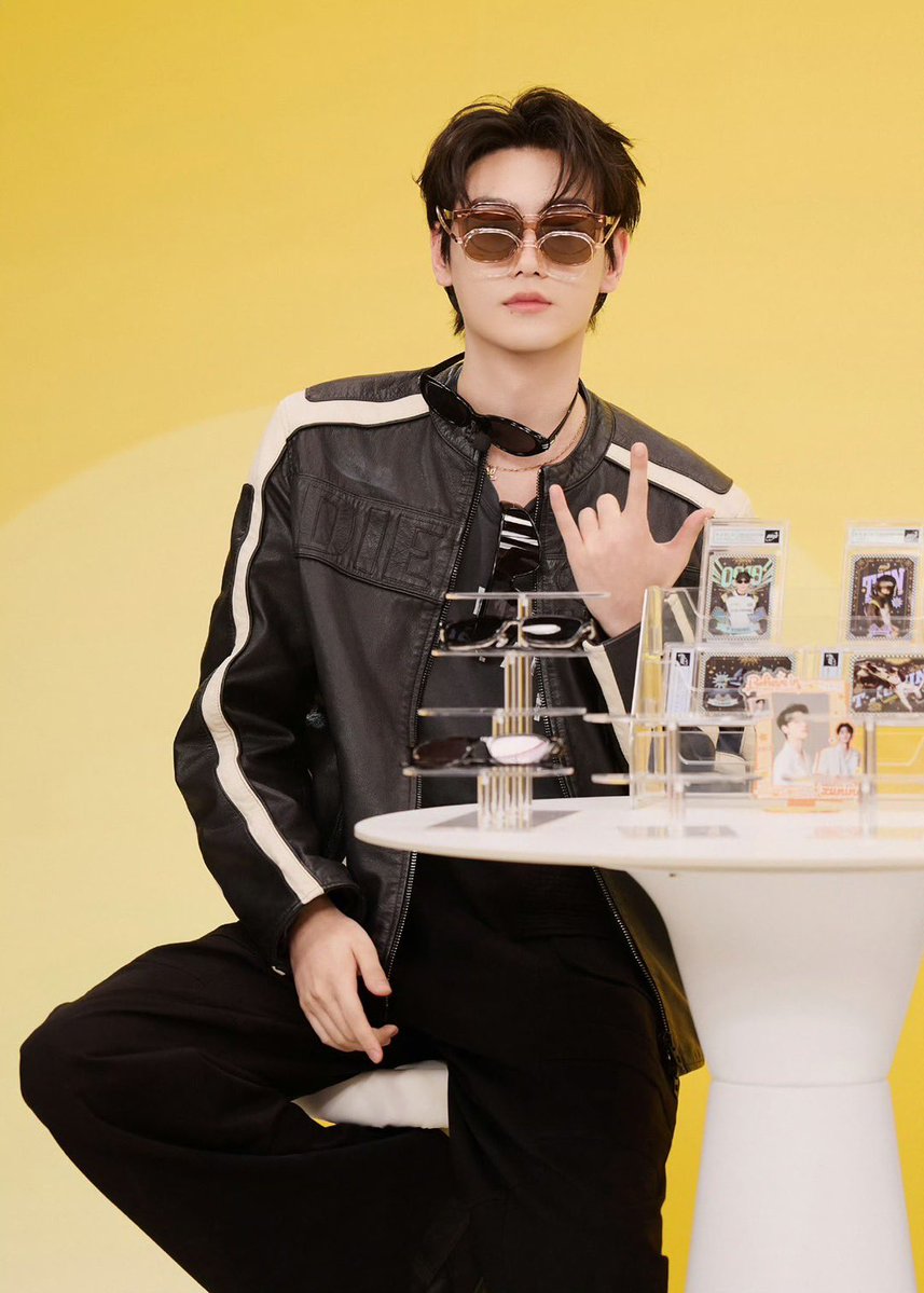 𝓦𝓸𝓷𝓭𝓮𝓻 𝓝ani (田栩宁) tweet media