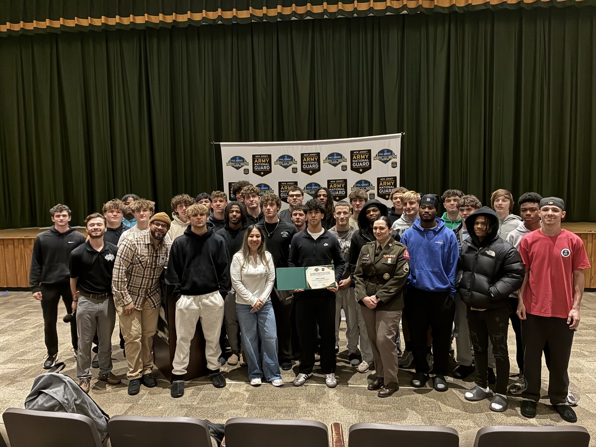 Mustangs tweet media