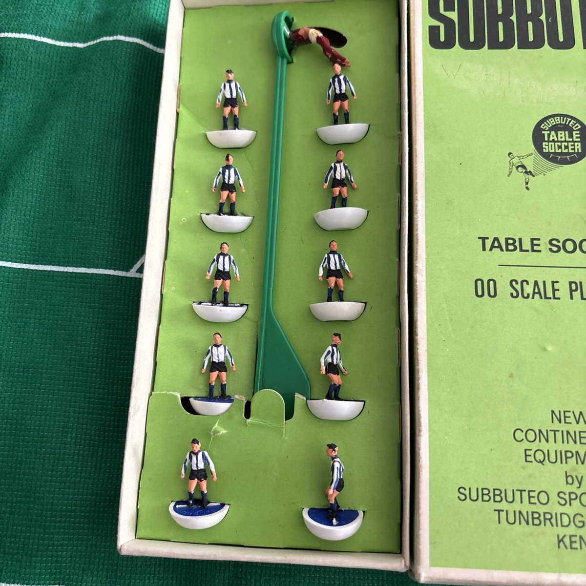 ÉQUIPE SHEFFIELD WEDNESDAY VINTAGE COMPLETE SUBBUTEO LW LÉGER