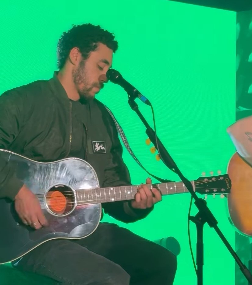 ana 💋 tweet media