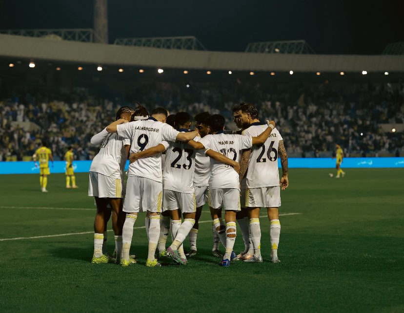 ribshl's tweet image. أغدًا لقاك؟
يا شوق فؤادي لغدًا
#NFC 💛