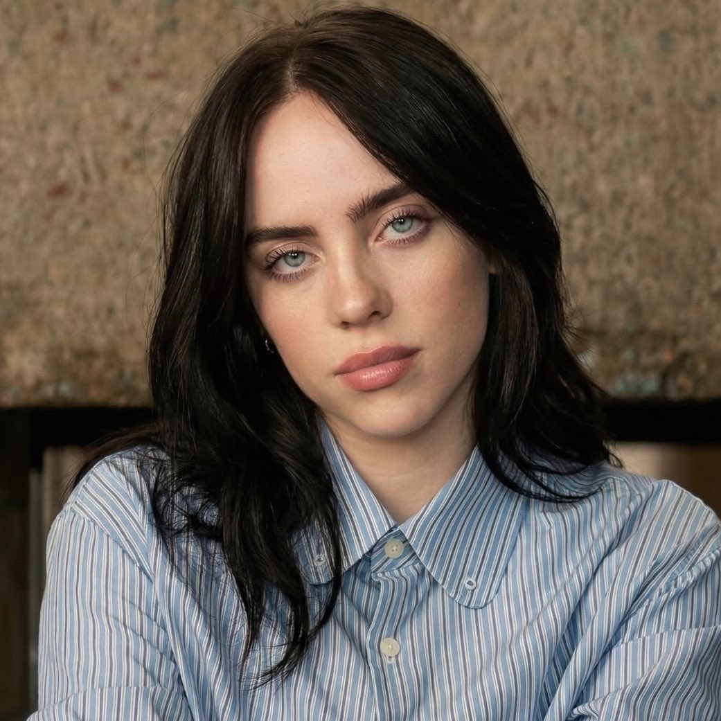 UpdateCharts tweet media