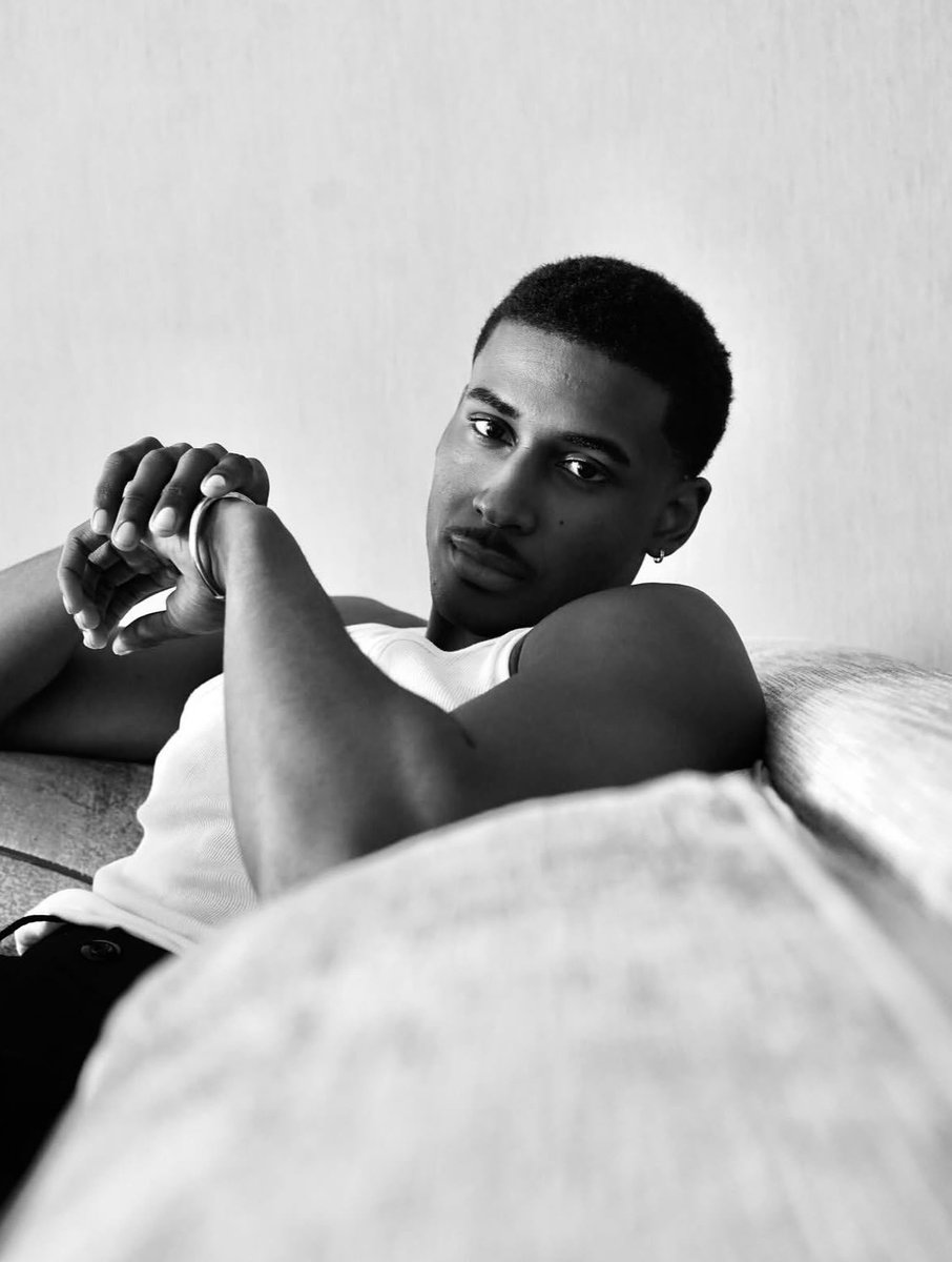 nay ~*•~* tweet media