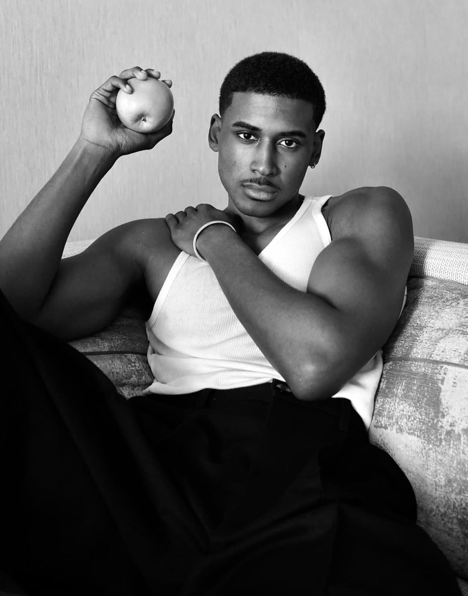 nay ~*•~* tweet media