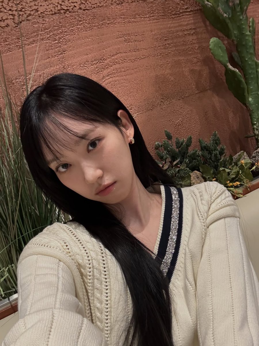݁ (@hanjiyih) / Posts / X