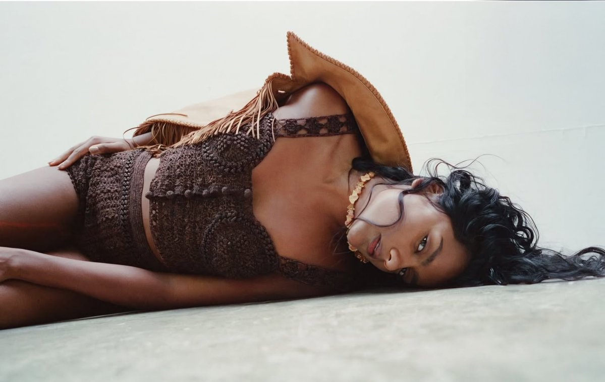 I have a vision.. it's the most beautiful in the world ✨️💎👑 Simone 👑