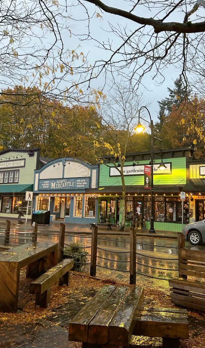 ؘ 𝓼ophie tweet media