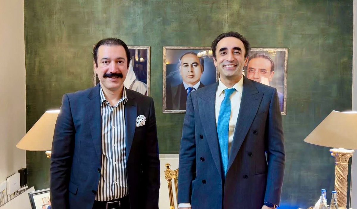 چیئرمین پاکستان پیپلزپارٹی بلاول بھٹو زرداری سے وزیراعظم آزاد جموں و کشمیر  فیصل ممتاز راٹھور نے زرداری ہاؤس میں ملاقات کی، اس موقع پر انہوں نے آزاد جموں و کشمیر کے عوامی مسائل اور حکومت کی جانب سے ان کے حل سے متعلق اقدامات سے آگاہ کیا

<a href="/BBhuttoZardari/">Bilawal Bhutto Zardari</a>