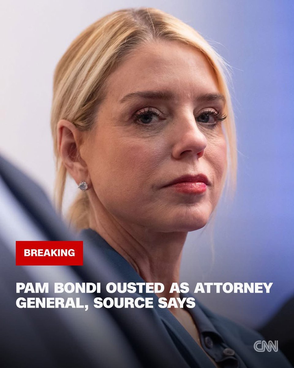 DMtruthofficial's tweet image. #PamBondi didn’t #coverup for the #Epsteinfiles good enough. 😆