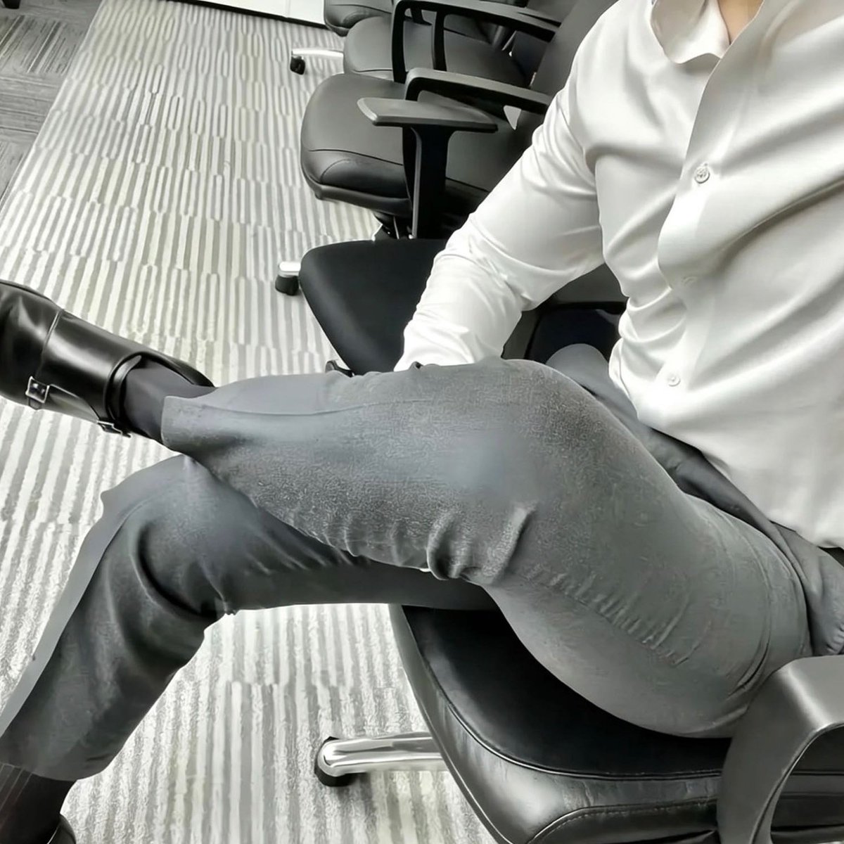 TOPMASTER tweet media