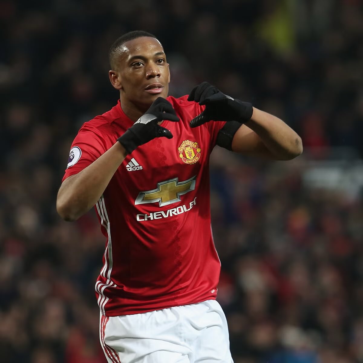 q8marronglace's tweet photo. @Threadscenes Ant toe knee 
Anthony Martial https://t.co/S0JGXCsfIh