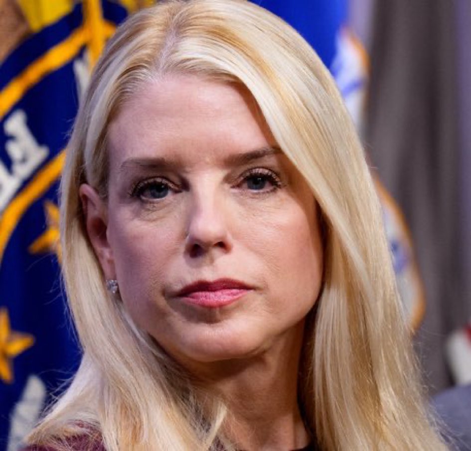 Haters_gonna_hate tweet media