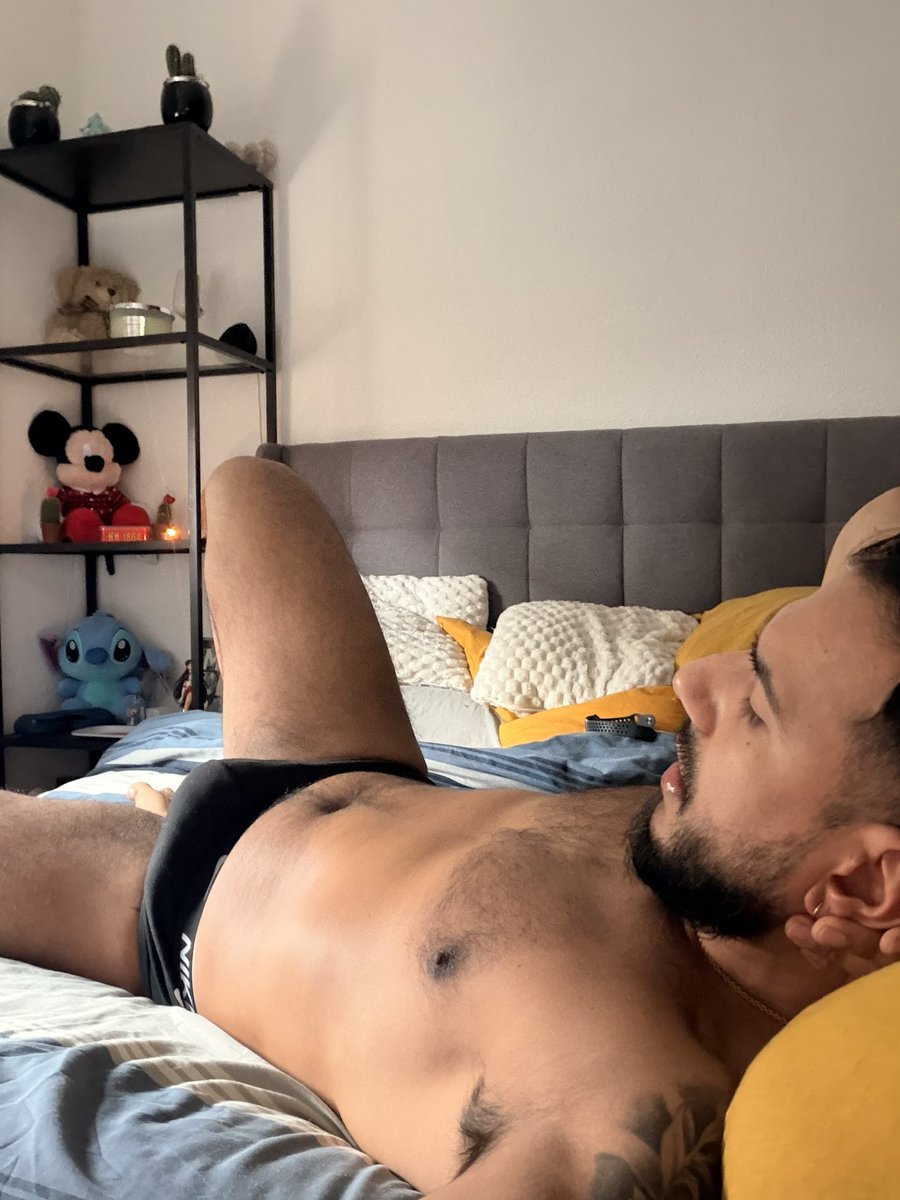 Algo 🔥 está pasando uv.club/miguelsalvador…