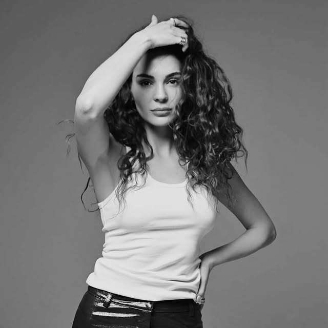 kaguya 🦦 tweet media