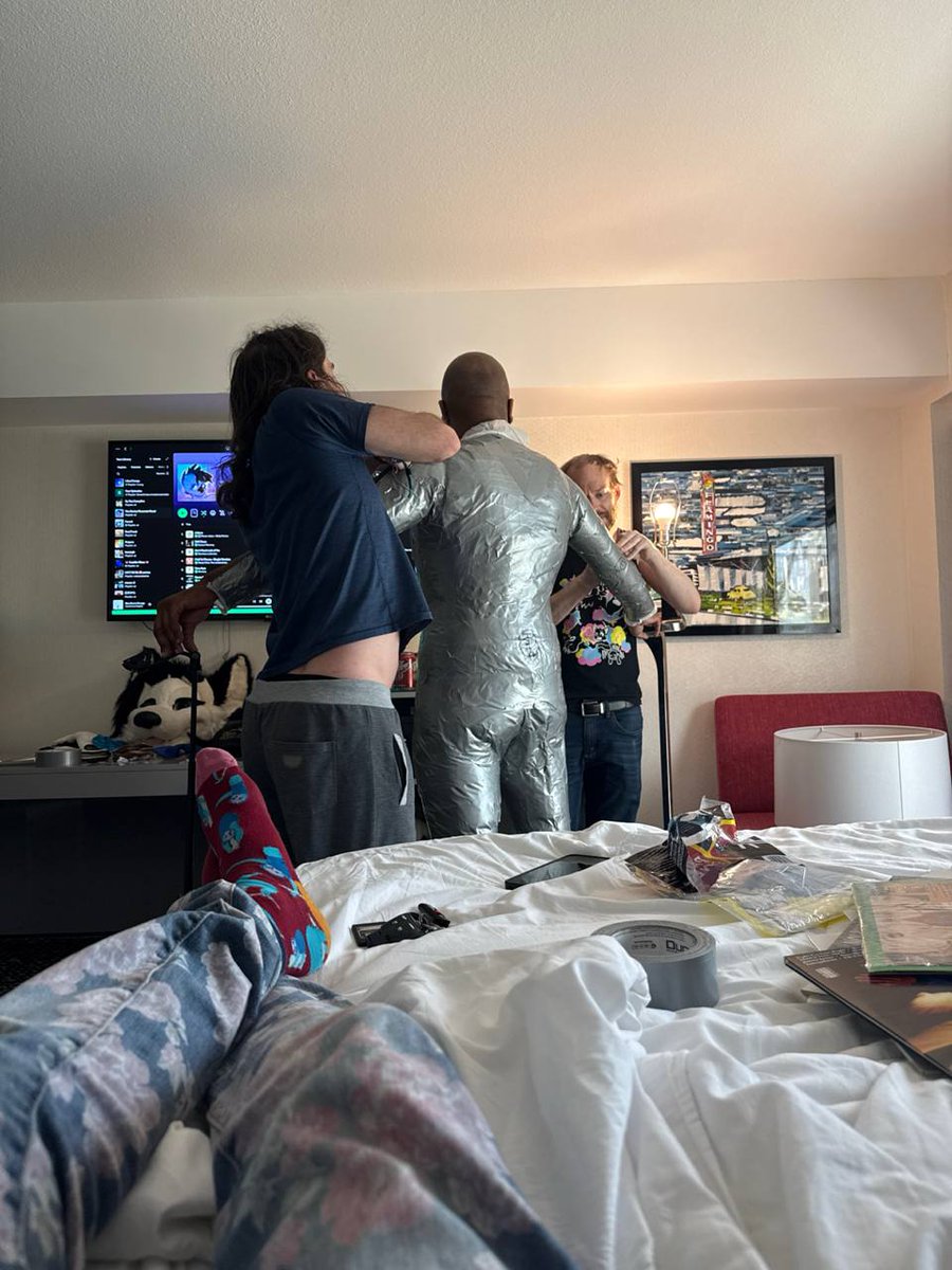 🩵✈️It's Cirrus 🛬💛 tweet media