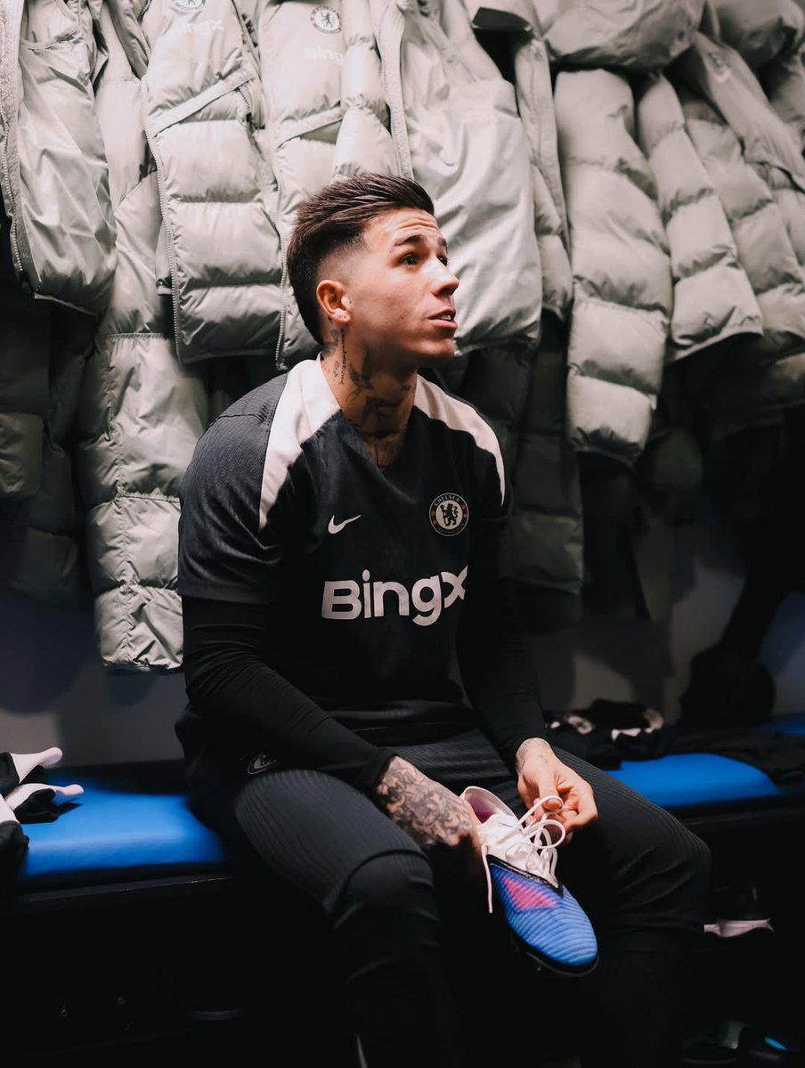 Just Chelsea tweet media